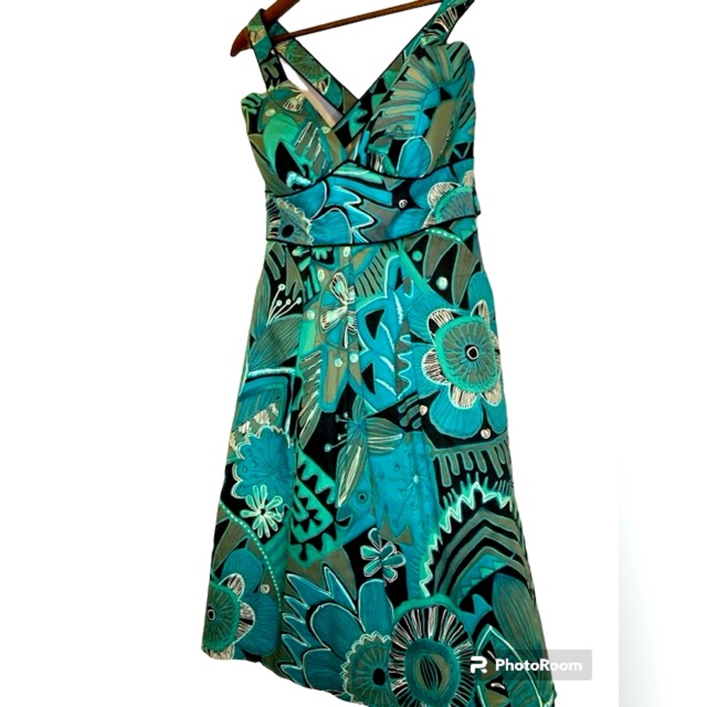 Corey P. Floral Empire Waist Criss-Cross Back Pocket Dress, in Size 6 NWT